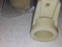 06237391 Ступиця пальця шнеку DEUTZ-FAHR::1111406155100