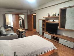 1-кімнатна, Михайла Максимовича вул. (Онуфрія Трутенка), Голосіївський