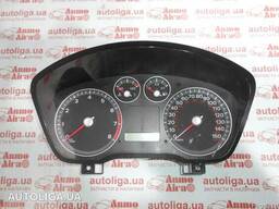 1483715 Панель приборов FORD C-Max MK1 03-07