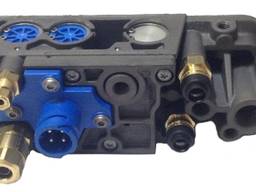 Блок клапанов КПП ZF DAF 1812080