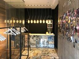 237м2, Лобановського 4ж (Червонозоряний пр. ), Севастопольська площа