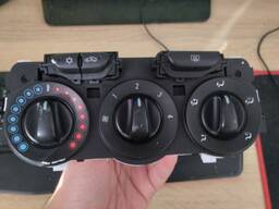 466119570 Панель управління клімат-контролем Opel Corsa D / AW01535