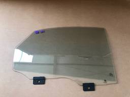 4H0845026G стекло правой задней дверки Audi A8 D4 4H.