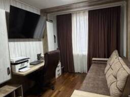 4к квартира поруч з Велмарт