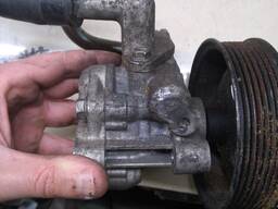 571004H000 57100-4H000 насос гидроусилителя гур Hyundai Kia 2,5CRDI D4CB