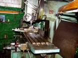 6Р13 вертикально-фрезерный станок б/у в рабочем состоянии - фото 2