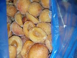 Абрикос замороженный половинки