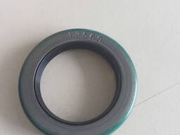 AH21815 Сальник (аналог) John Deere