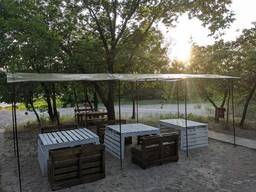 Альтанки на березі Дніпра. Гідропарк.