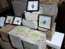 Амперметры, вольтметры М-325.