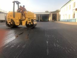 Асфальтирование дорог тротуаров ангаров