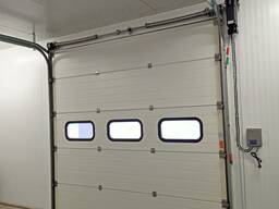 Автоматичні ворота, відеоспостереження, контроль доступу