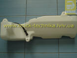 Бачок склоомивача IVECO 504054336 - фото 3