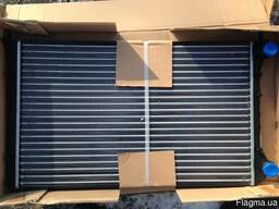 Радиатор капот ресничка Fiat Doblo 2005-2009 Фиат Добло