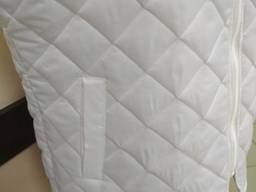 Жилет утепленный, стеганный ромбиками, белый