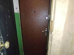 Без комісії. Продам 2-кімнатну Поліський пров. 1, Дарницький