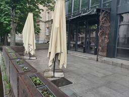 Без комиссии. Сдам в Центре по кр. линии 90м, 1-ый и 2-ой этажи, фасады