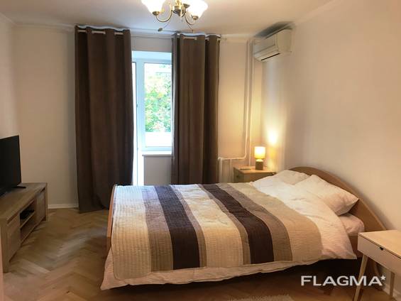 БЕЗ%, здам 2к, 51м2, Велика житомирська 27, центр, поряд пейзажна аллея, Михайлівська пл.