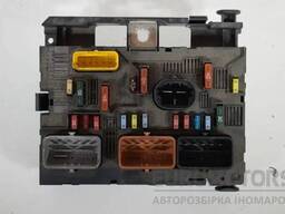 Блок предохранителей Citroen C4 Picasso 1.6 hdi 2007-2014 9664055680 it-17957 Дизель