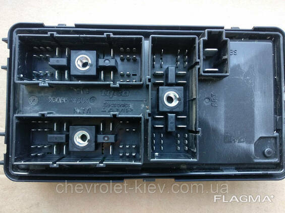 USB зарядка в доп.разъём для розетки прикуривателя - Chevrolet Aveo Sedan (1G), 