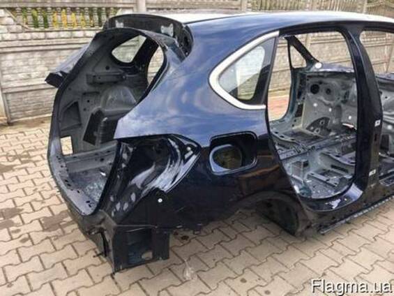 BMW F45 (БМВ F45) 2014-2015 г. Четверть: передняя, задняя