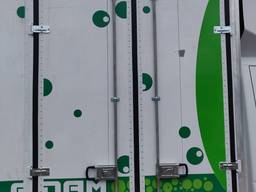 Боковые двери врезка