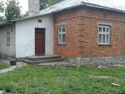 Будинок в с.Нижчі Лубянки 2 км. від Збаража