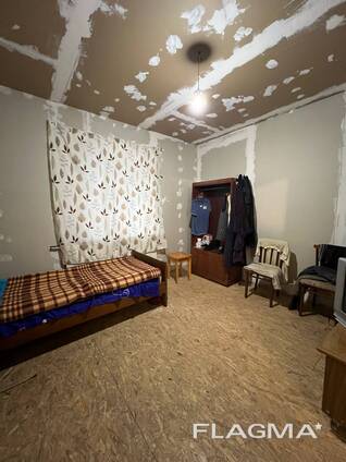 Будинок з каміном, тишею та власною землею — за ціною квартири.