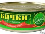 Бычки обжаренные в томатном соусе