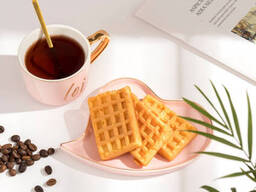 Чашка с ложкой и блюдцем 6910 200 мл розовая