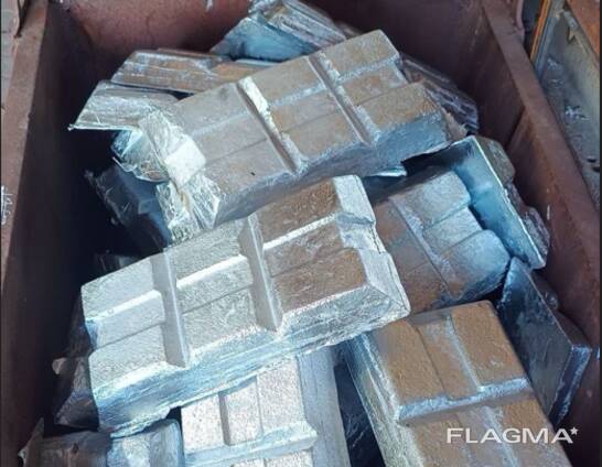 Чушка свинець