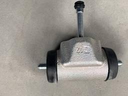 Циліндр гальмівний URSUS, DESTA