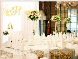 Цветочные стойки на прокат