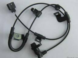 Датчик абс задний левый Mitsubishi L 200 mn102577