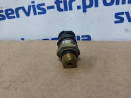 Датчик давление масла Renault Magnum DXI 7420898038