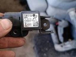 Датчик удара 13158750 OPEL Zafira B 2005-2014