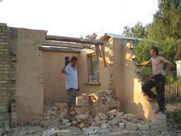 Демонтаж копка сливные ямы траншеи бетонные демонтажные