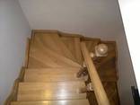 Дерев'яні сходи - фото 3