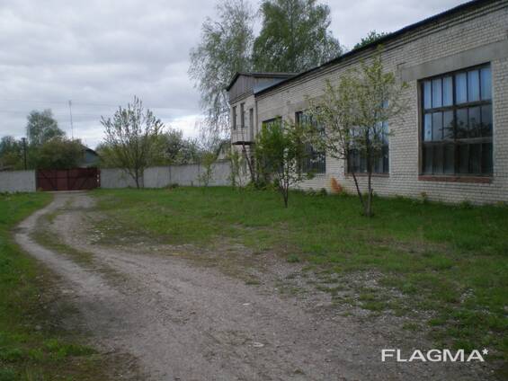 Деревообробна база із станками 2500 кв. м. , 1,4 га