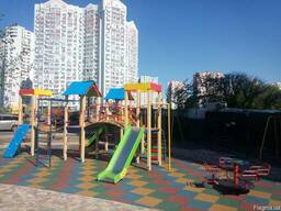 Детские и спортивные площадки и комплексы