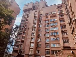 Долгосрочная аренда 3 комн. квартирі 73 кв. м. на ул. Антоновича 100