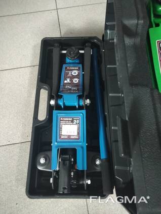 Домкрат підкатний гідравлічний 2.5т у кейсі FORSAGE F-T830031DS