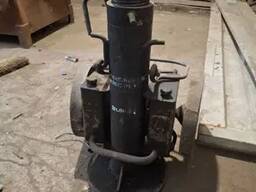 Домкрат залізничний у відмінному стані