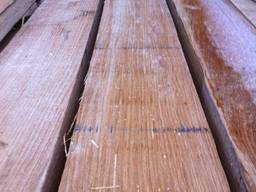 Дубовый брус 100х200 мм длиной 4 метра.