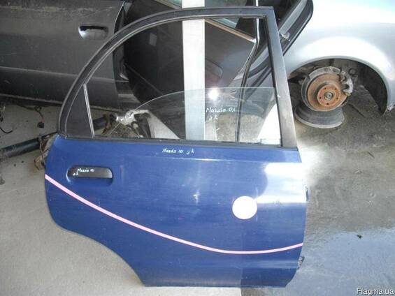 Дверь задняя правая Mazda 121 (1991-1996)