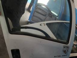 Двери на грузовой автомобиль ISUZU NPR75, NMR85, NLR85, NQR90.