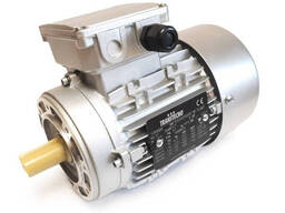 Электродвигатель трехфазный 0,55 кВт, 900 об/хв, 230/400 В, фланец B14