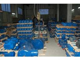 Куплю Электродвигатели трансформатор редуктор тельфер