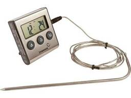 Электронный термометр с гибким зондом.