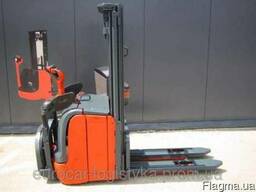 Електроштабелер LINDE L14 AP 2009г 1,4т 4.3м